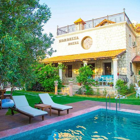 Kordelya Hotel Alaçatı Luaran gambar