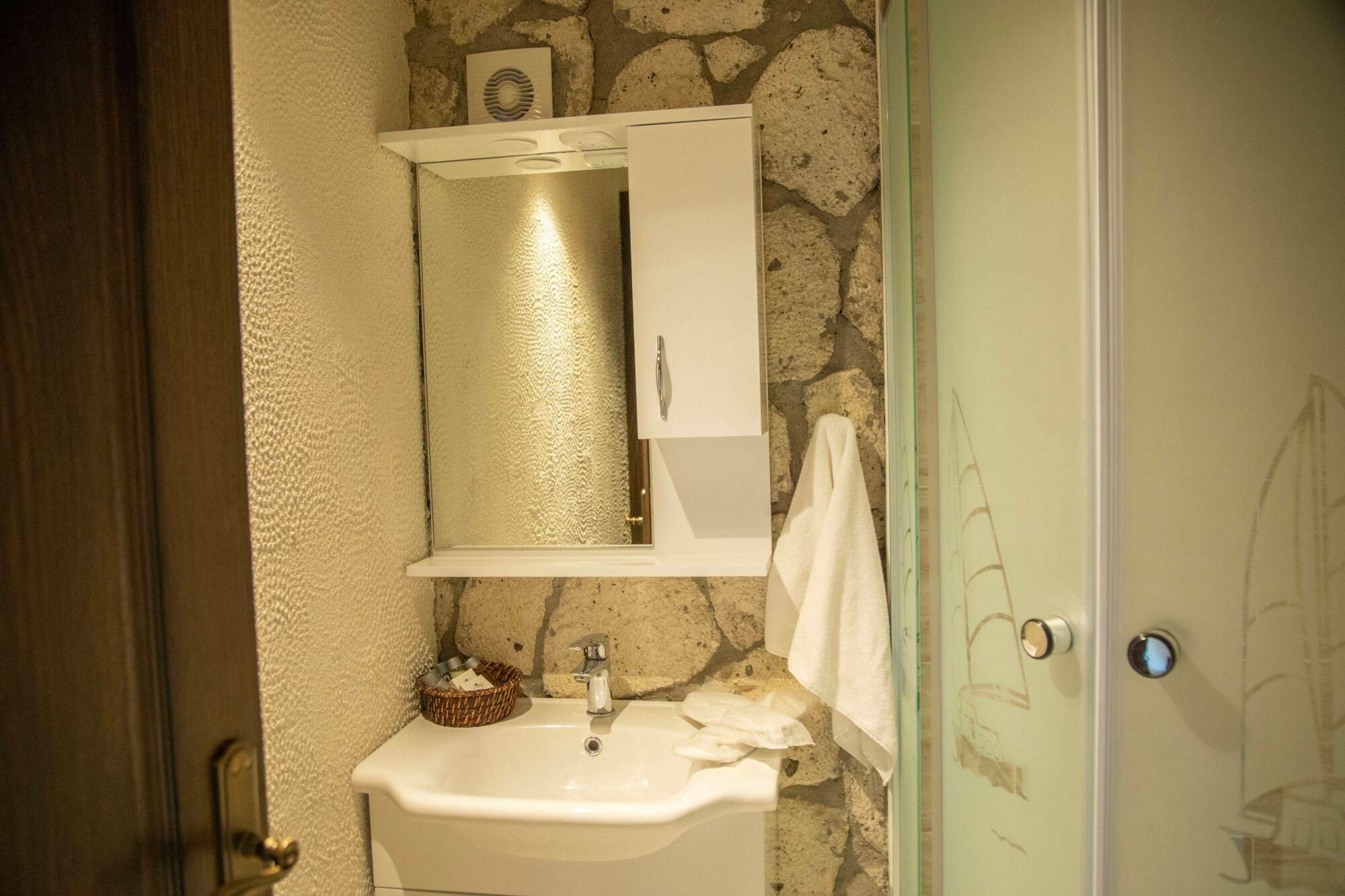 Kordelya Hotel Alaçatı Luaran gambar